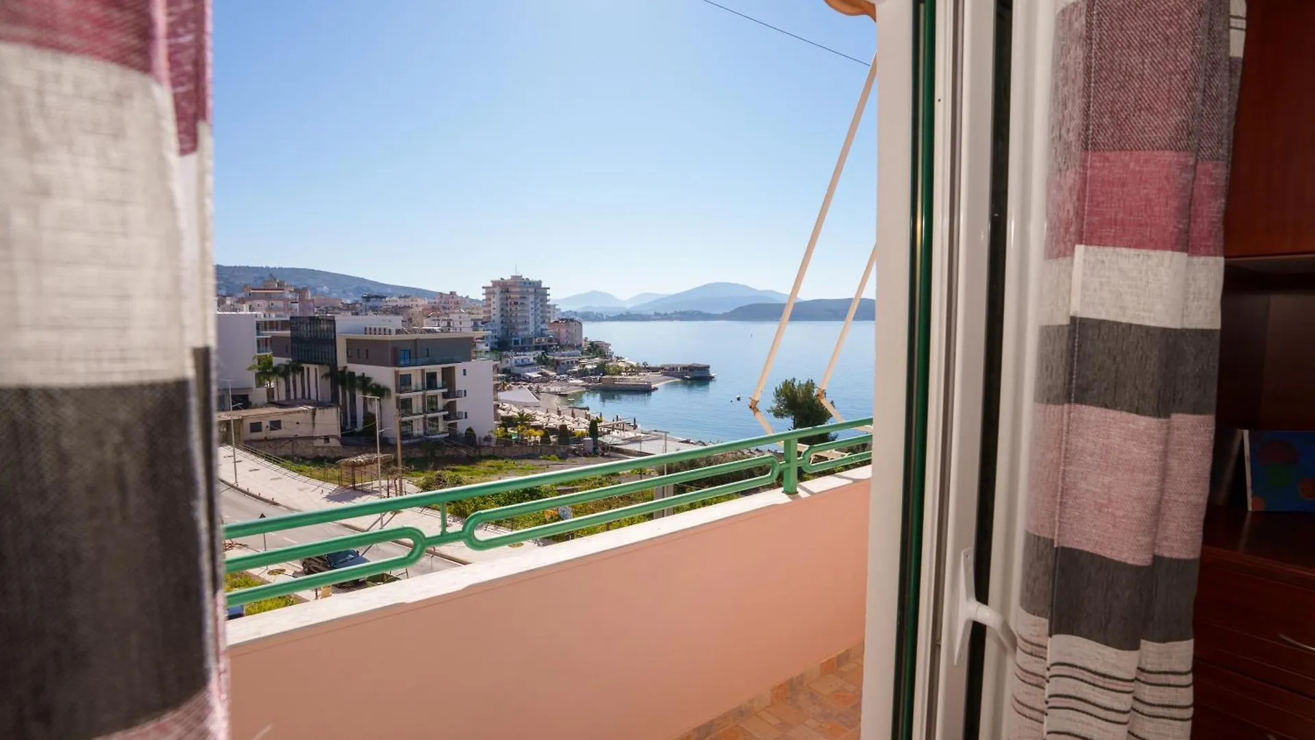 Sunny'S Side Apartament Sarande Albania